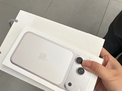 -Apple零售店(深圳益田假日广场店)