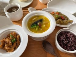 -弗蕾亚·和月月子调理院(东湖店)