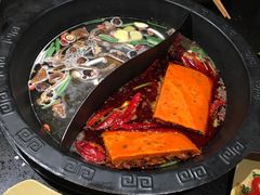 -宽板凳老灶火锅(外馆斜街店)