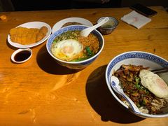 -沪西老弄堂面馆(定西路店)