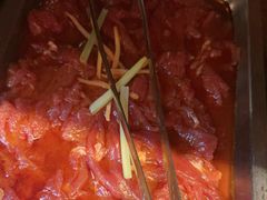 云南鲜黄牛肉-洱火云南酸菜牛肉火锅(石景山当代商城店)