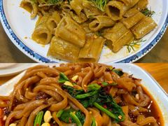 -都江堰石锅鱼