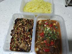 -味上湘菜馆(岳麓山店)