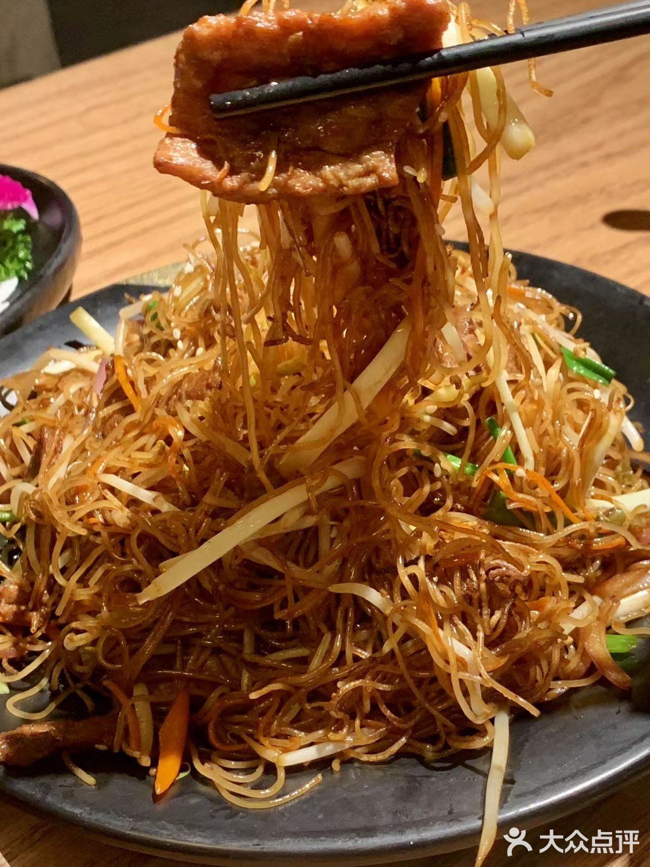广州宵夜好去处 | 首选天宝食坊蚝啫大排档.. 