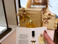 -BURBERRY(上海港汇恒隆广场店)