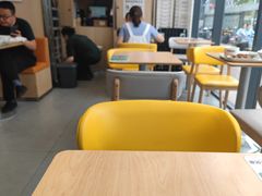 -老乡鸡(武汉中南梅苑小区地铁站店)