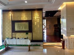 茶庄面积2000平，共两层。-七彩云南庆沣祥茶庄(金融街店)