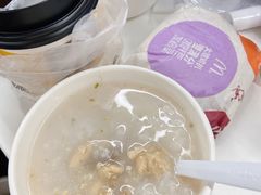 谷物鸡肉麦鲜粥脆薯饼组合-麦当劳(湖光北街店)