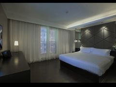 -桔子酒店(上海西藏北路地铁站店)