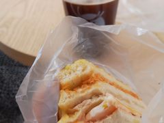 -瑞幸咖啡(经四路万达写字楼店)