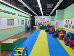 -小岳飞儿童训练馆(华腾店)