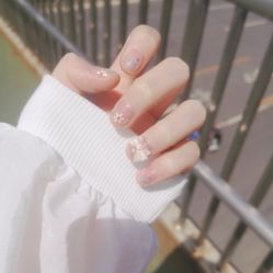 -YCai简薇美甲美睫美妆