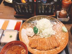 -牛かつもと村(原宿店)