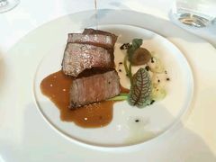 -AZUR聚(香格里拉饭店)