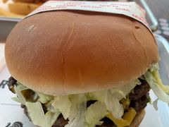 二重奏汉堡-FATBURGER 特富客汉堡(外交公寓店)
