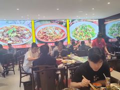 -川流不息·地道川菜·小龙虾(松东路店)