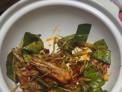 -罗霸蛮老岳阳大排档·鲜货烧烤·土吊子煨砂锅烧菜