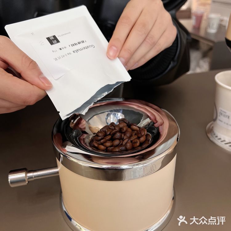 上海探店｜巨鹿路宝藏咖啡店☕️真的很哇塞！