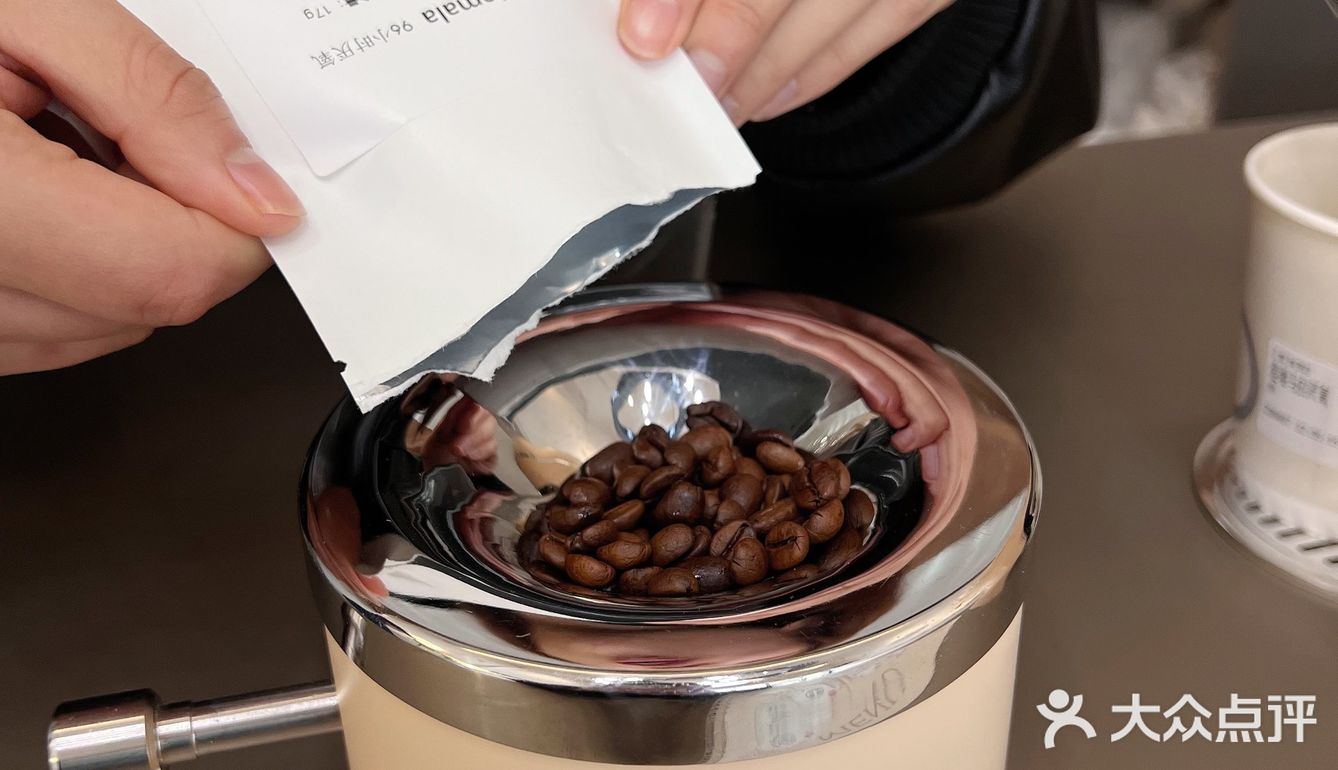 上海探店｜巨鹿路宝藏咖啡店☕️真的很哇塞！