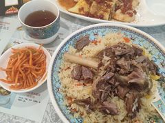 -汗腾格里·风味餐厅(新疆驻京办店)