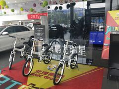 -北京鹏龙瑞星奔驰4s店(来广营店)