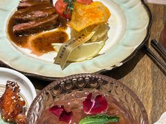 -秘密旅行Bonjour(黑金冠 江南西店)