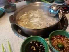 -润园四季椰子鸡火锅(海上世界店)
