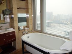 行政套房浴室-深圳星河丽思卡尔顿酒店