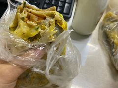 -正宗杂粮煎饼香软鸡蛋饼