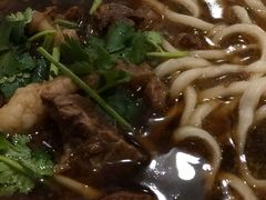 -清真吴记门钉肉饼·喜多利