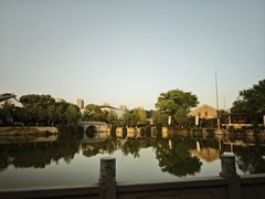 -八大山人梅湖景区