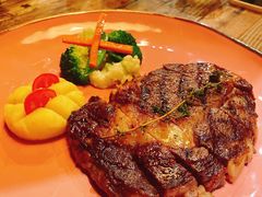 肉眼牛排-SISTERS BAR RESTAURANT川意酒馆(嘉善老市H楼店)