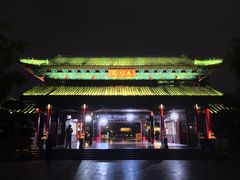 -泉城广场