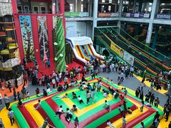 -蒙特利亲子乐园