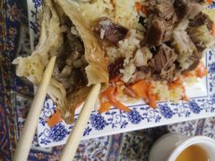 羊肉黄萝卜手抓饭-新疆红柳花餐厅(新洲店)