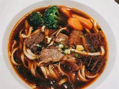-康师傅私房牛肉面(马泉营奥莱店)