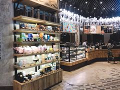 -星巴克臻选(湖滨道店)