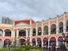 -佛罗伦萨小镇广佛名品奥特莱斯(疏港路店)