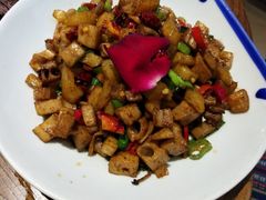 -雀舞云南菜(乐客城店)