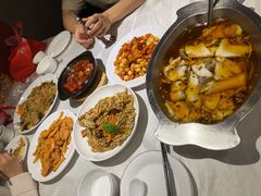 -鑫巴蜀小镇 · 水煮鱼专研店(玉桥店)