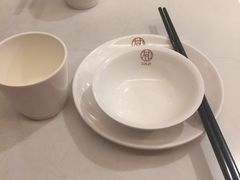 -新大咀港式茶餐厅(宝山万达店)