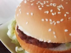 狠够味牛堡-汉堡王(江海广场店)