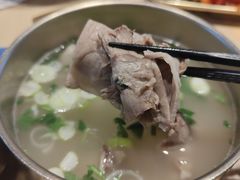 -梨花牛肉汤饭(仁恒伊势丹店)