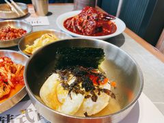 -草家酱蟹炭火烤肉店(珲春南路一店)