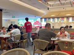 -肥肥虾庄·金牌油焖大虾(汉口城市广场店)