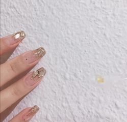 -LILY NAILS美甲美睫