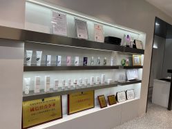 -三只熊皮肤管理中心旗舰店