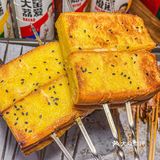 东北烧烤扛把子！大口吃肉太爽了！