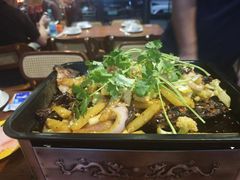 -干老庆贵州留一手烤鱼·地摊火锅(财经大学店)