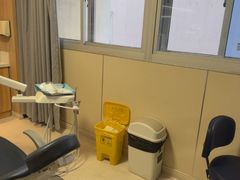 -上海仁爱医院口腔科 · 种植